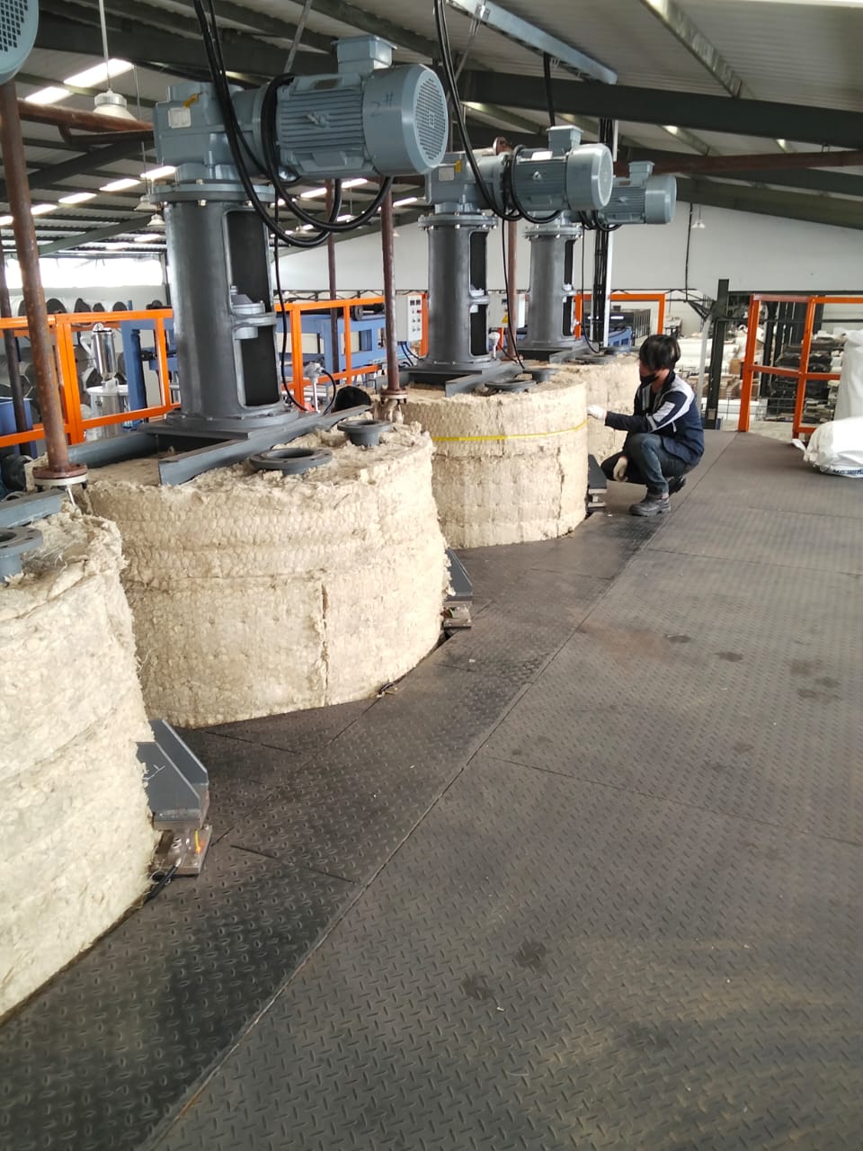 PT Rainbow Indah Carpet 1